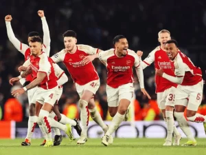 Arsenal Vô Địch - Chiếc Cup EPL Đang Ở Gần Hơn Bao Giờ Hết